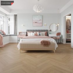 Whitesboro Light Uniclic halszálka SPC padló